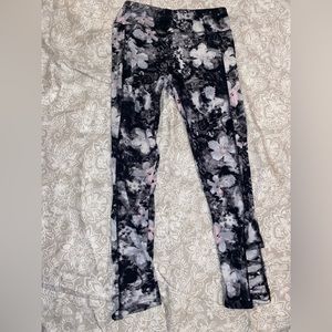 (Shosho) black floral leggings